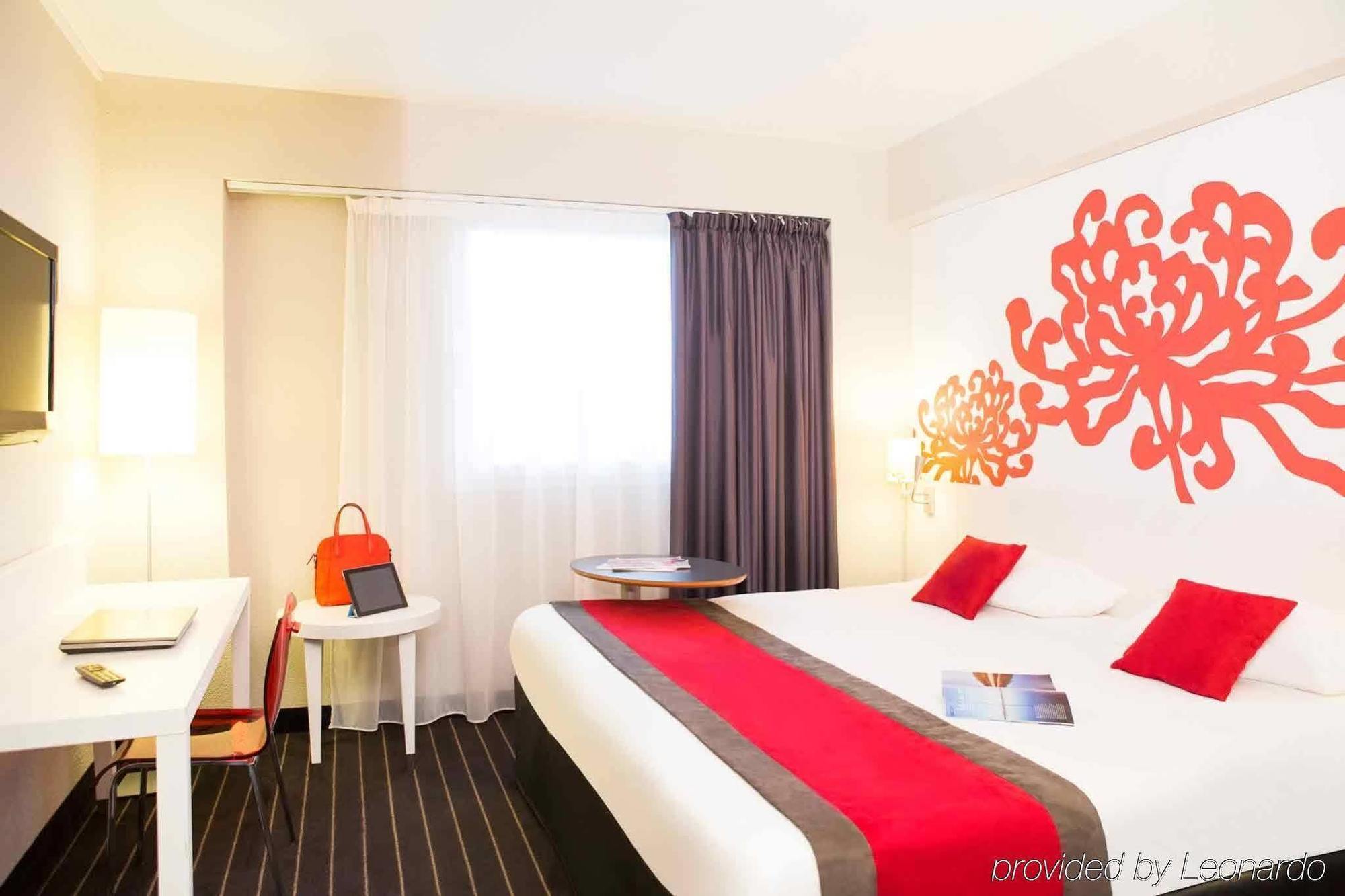 Hotel ibis Styles Bordeaux Centre Mériadeck Extérieur photo